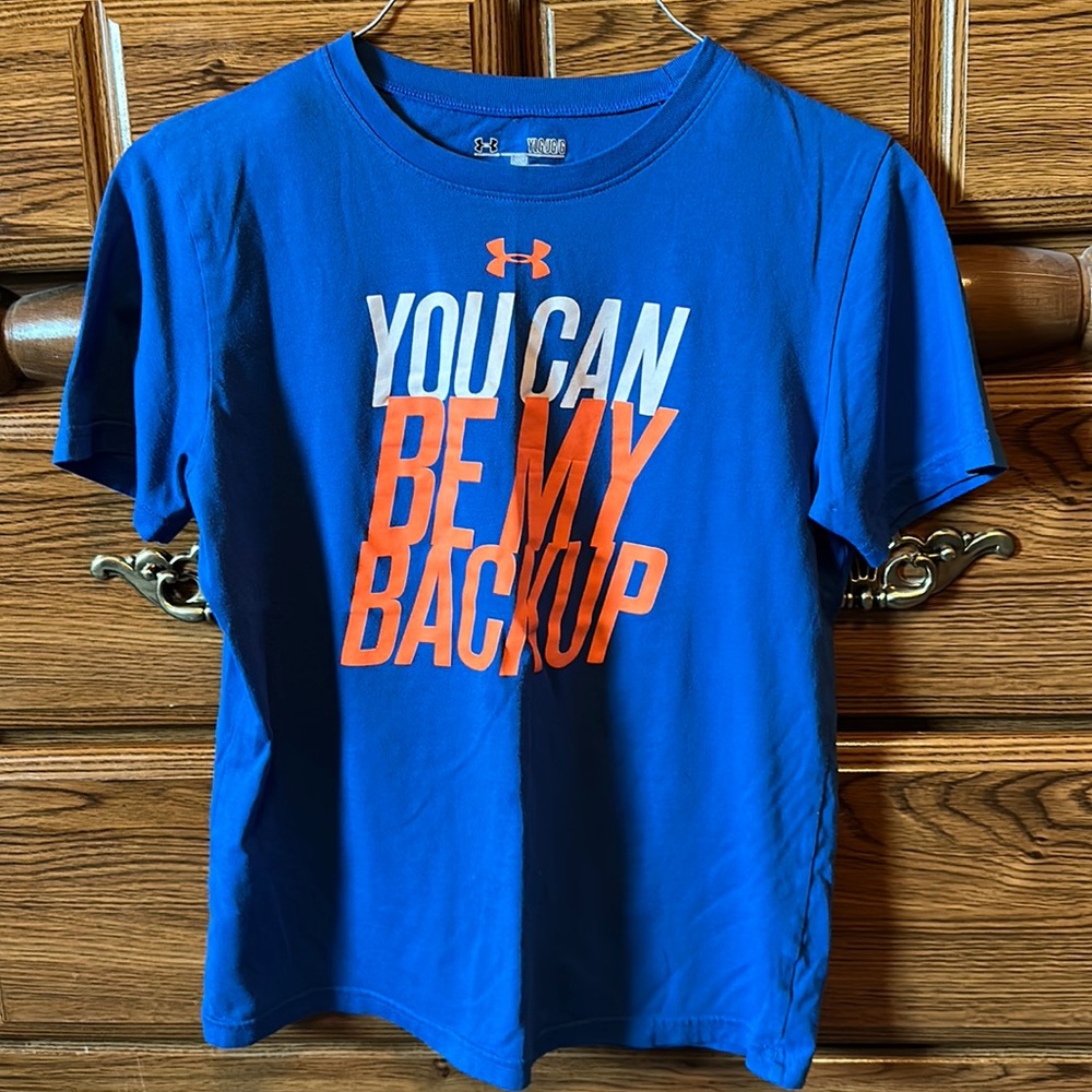 Under Armour boys YL blue tshirt